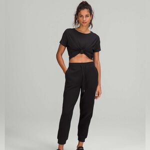 Lululemon Scuba High Rise Jogger 7/8 Length Black